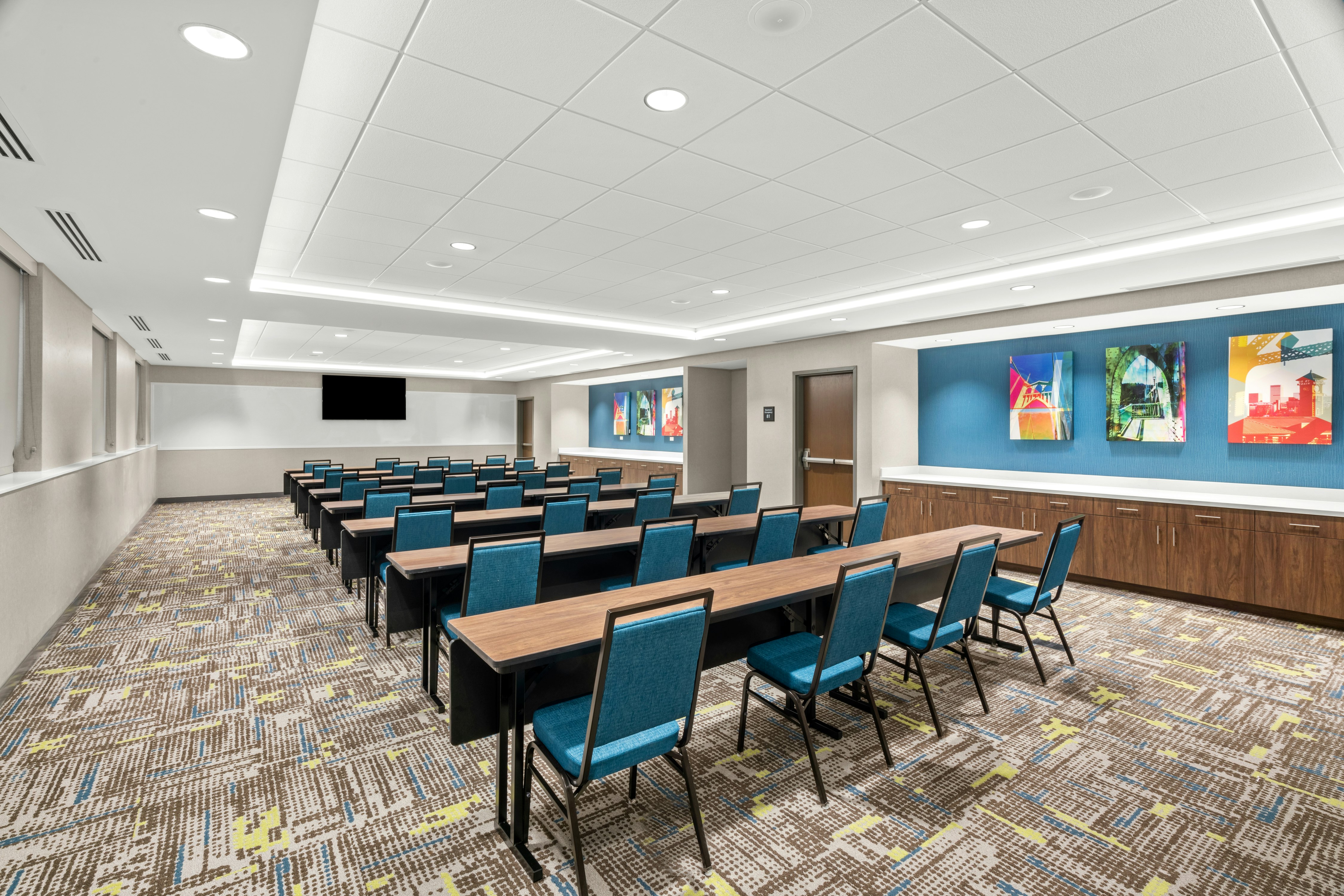 Hampton Inn & Suites Portland Tigard 14/17