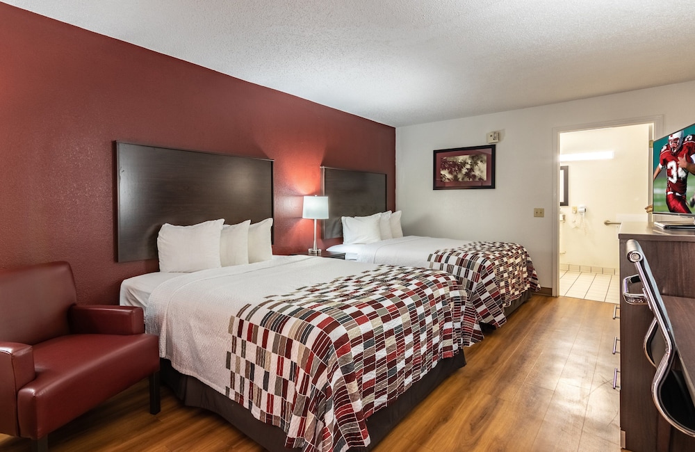 Red Roof Inn Forsyth 15/29