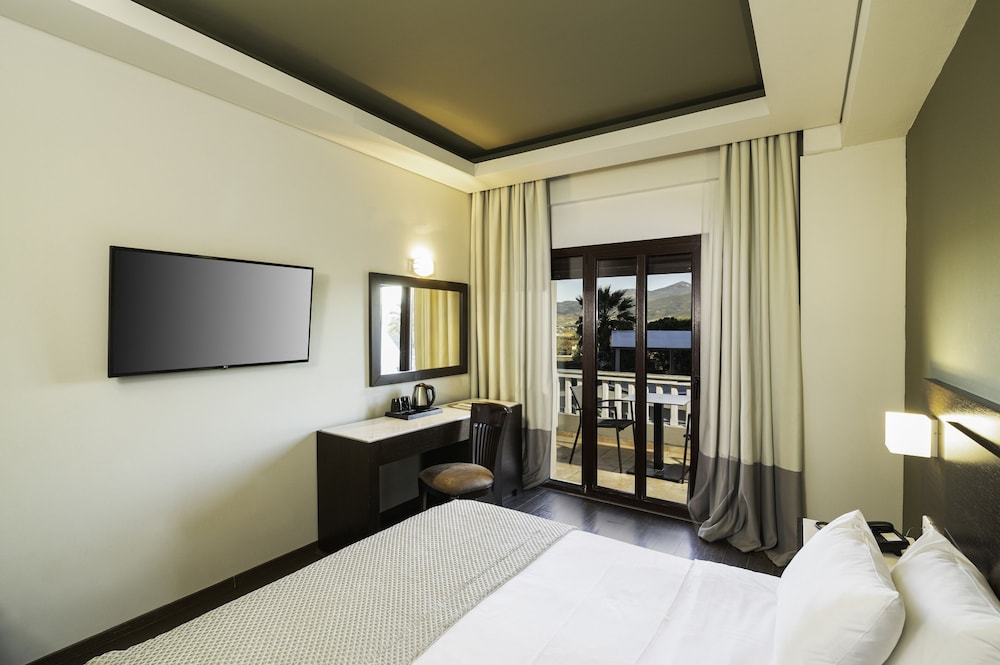 Heaven Hotel 16/54