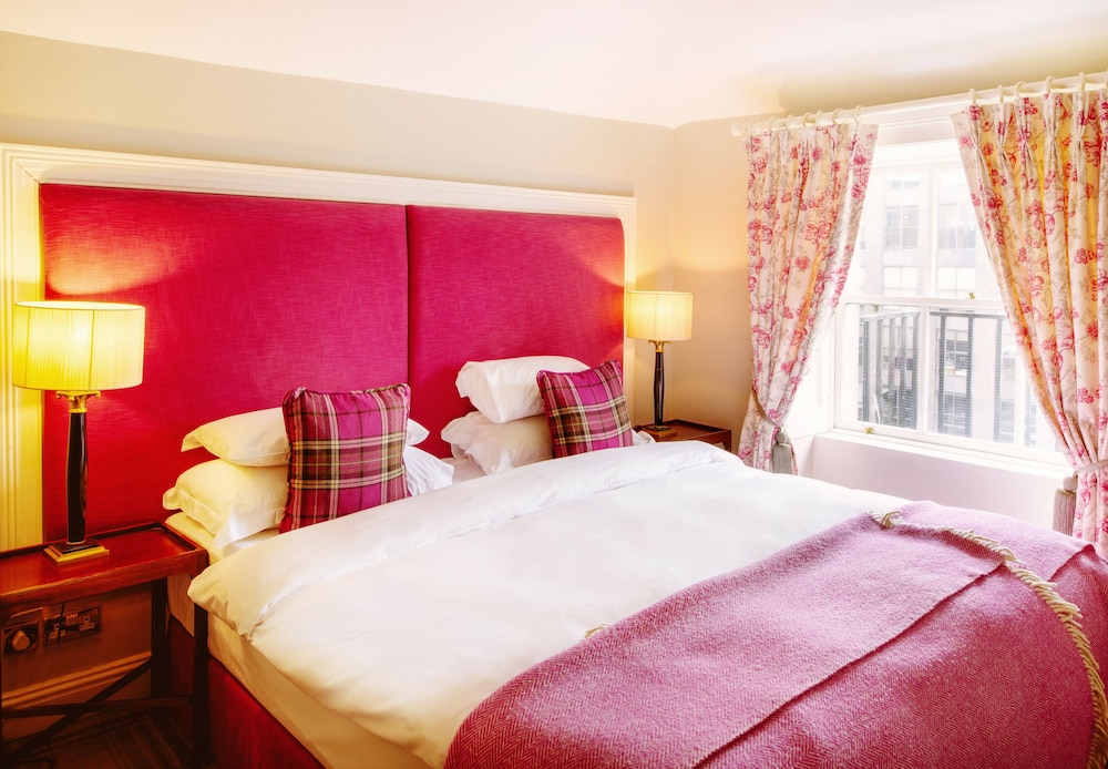 The Cliff Townhouse 16/50