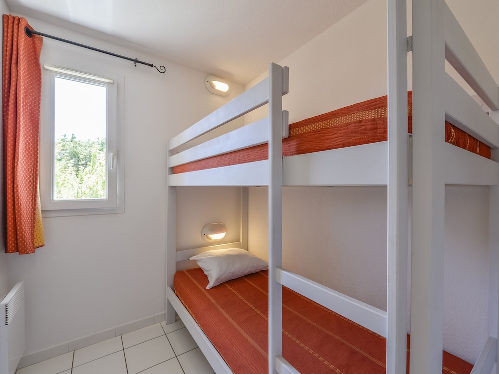 Residence Vacanceole Sun Hols Les Rives du Lac 29/68