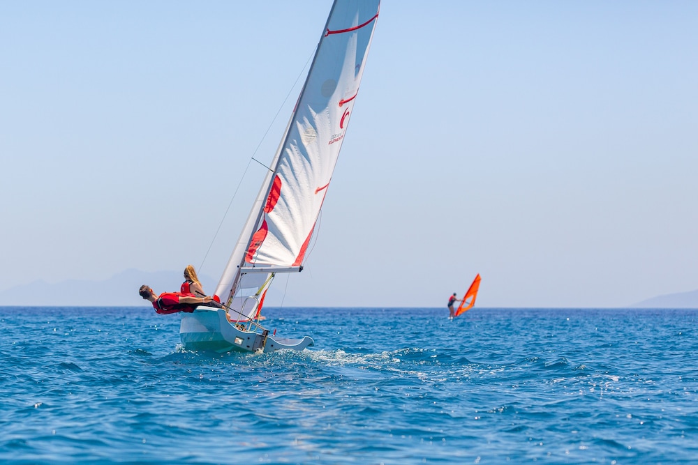 Akti Beach Club 25/50