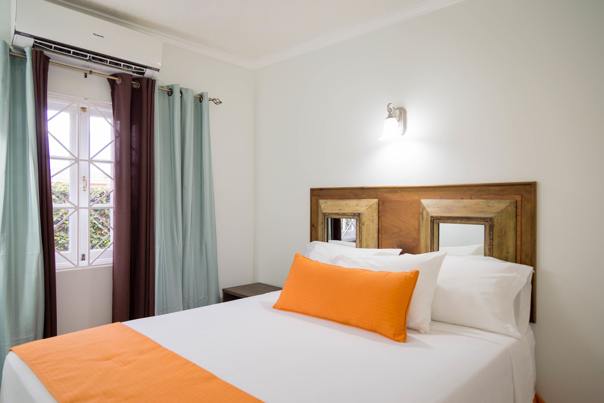 2 BEDROOMS, FAMILY, VILLA, KITCHEN, COURTYARD AREA