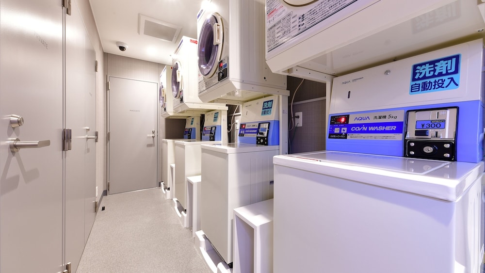 Vessel Inn Sakae Ekimae 8/66