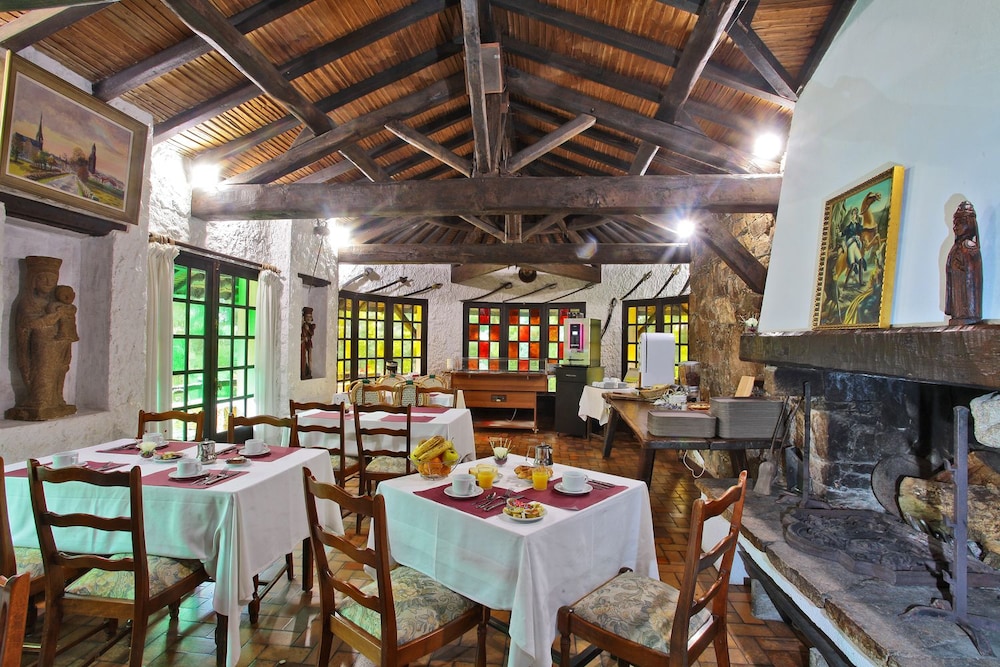 HOTEL LA CHAUMIERE 35/56