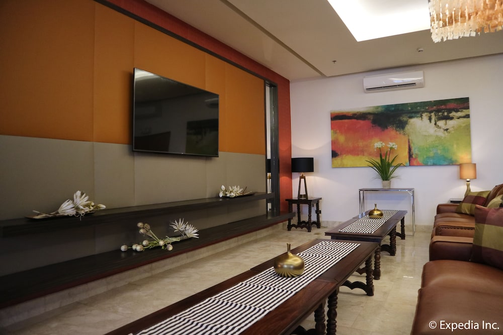 Splendido Tagaytay Hotel and Country Club 46/60