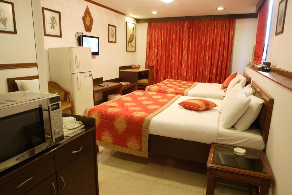 Regal Enclave 20/47