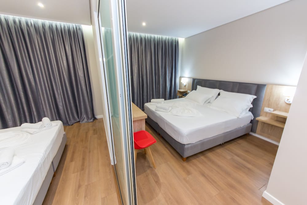 Class hotel 18/59