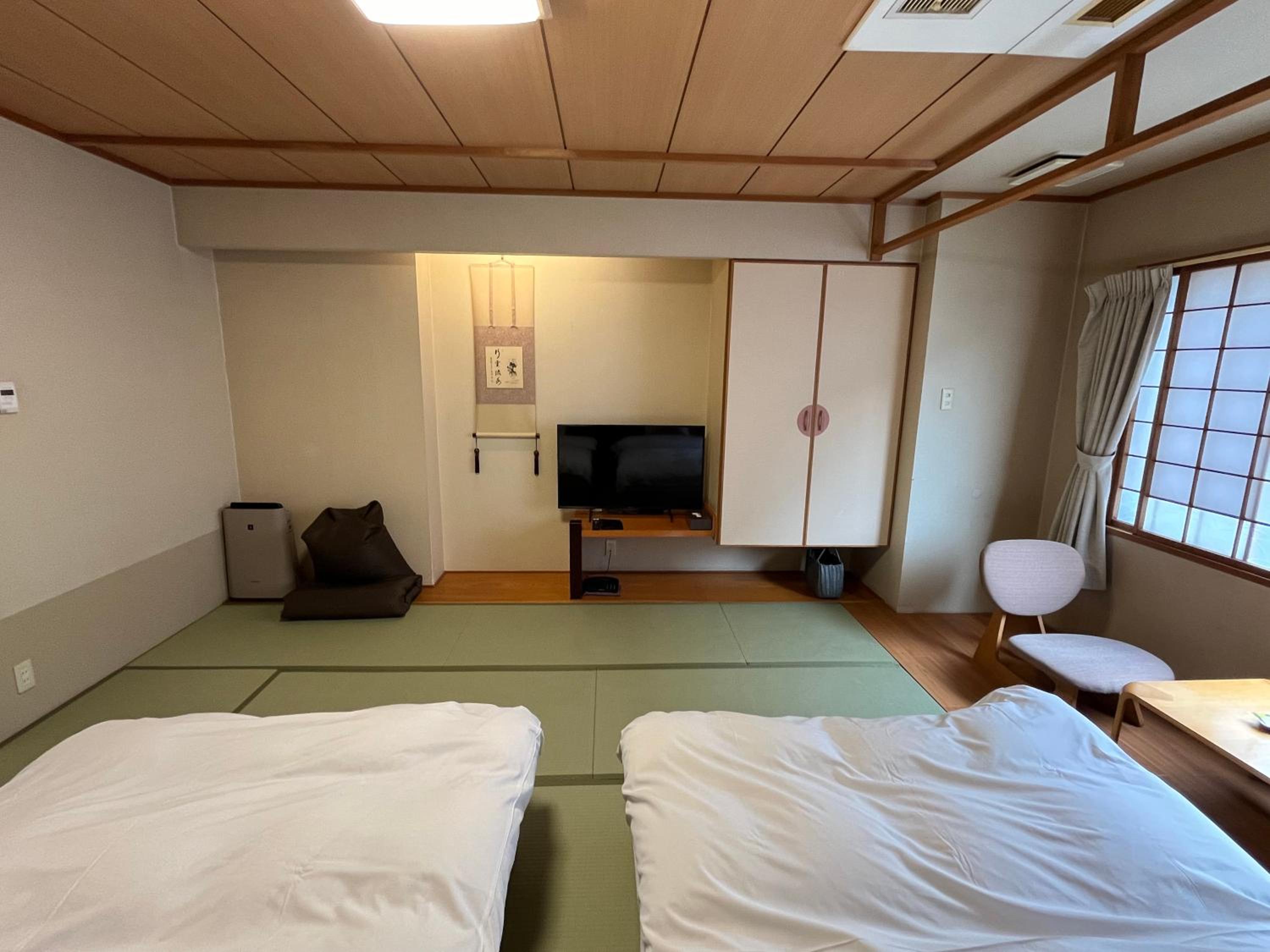 Takinoya Bekkan Tamanoyu 15/51