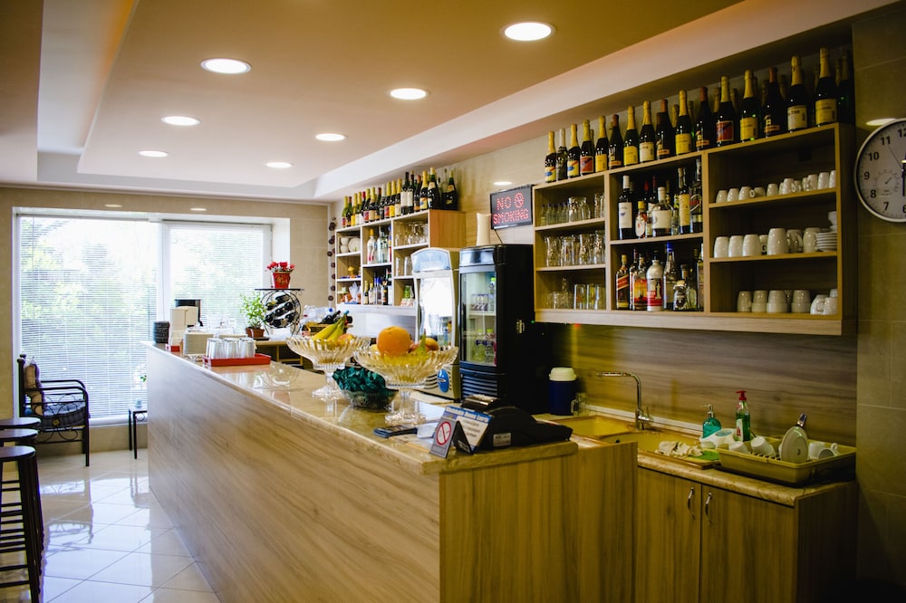 Nikolakakis Rooms Lavrio 9/65