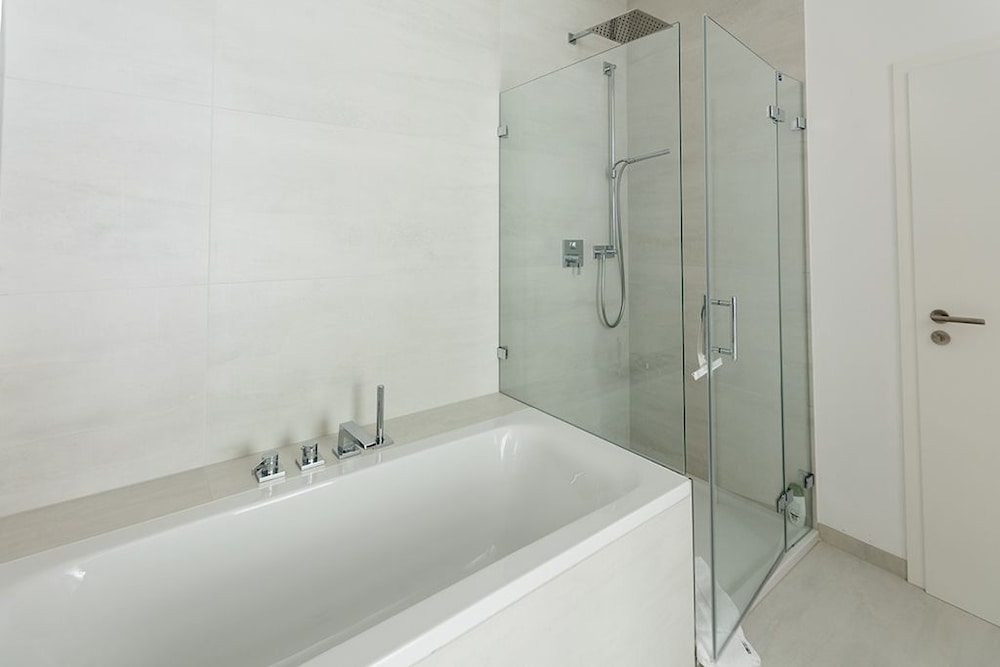 2 Bedrooms, Deluxe, Suite, Queen Bed, Kitchen