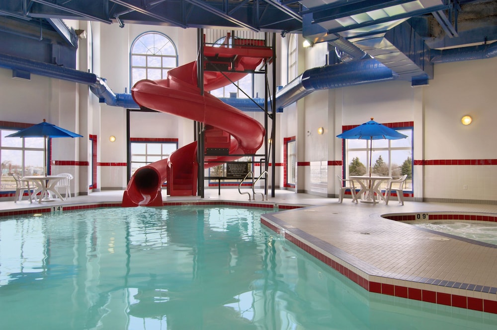 Ramada Westlock 20/37