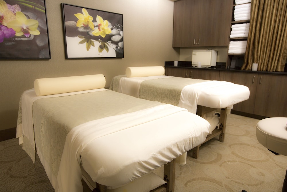Akwesasne Mohawk Casino Resort 21/36