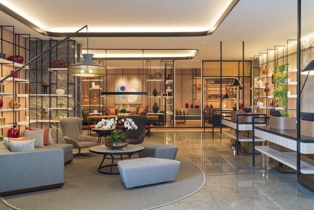 Swissotel Jakarta PIK Avenue 59/75