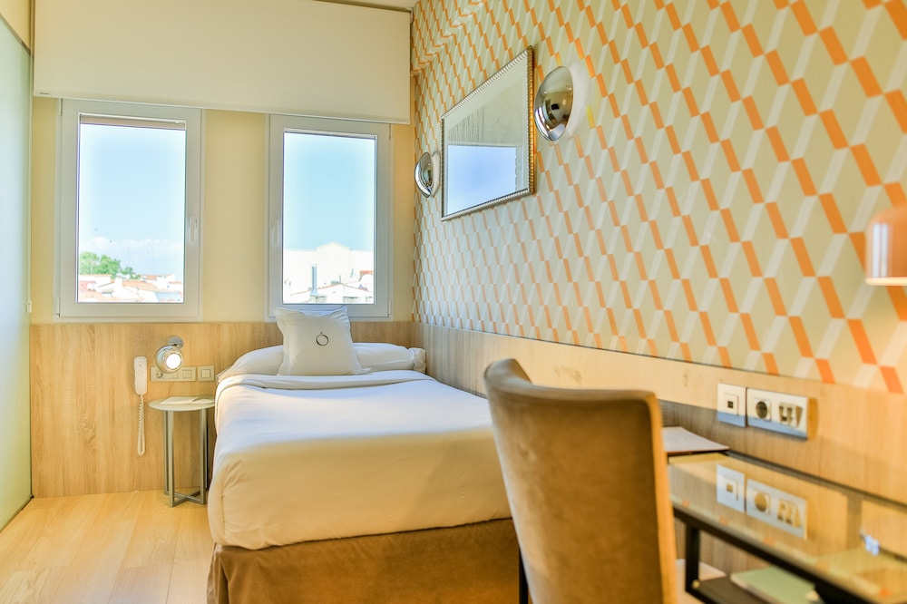 Hotel Opera 29/56