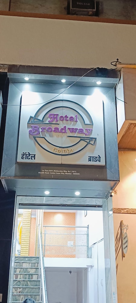 Hotel Broadway Colaba Mumbai 6/50