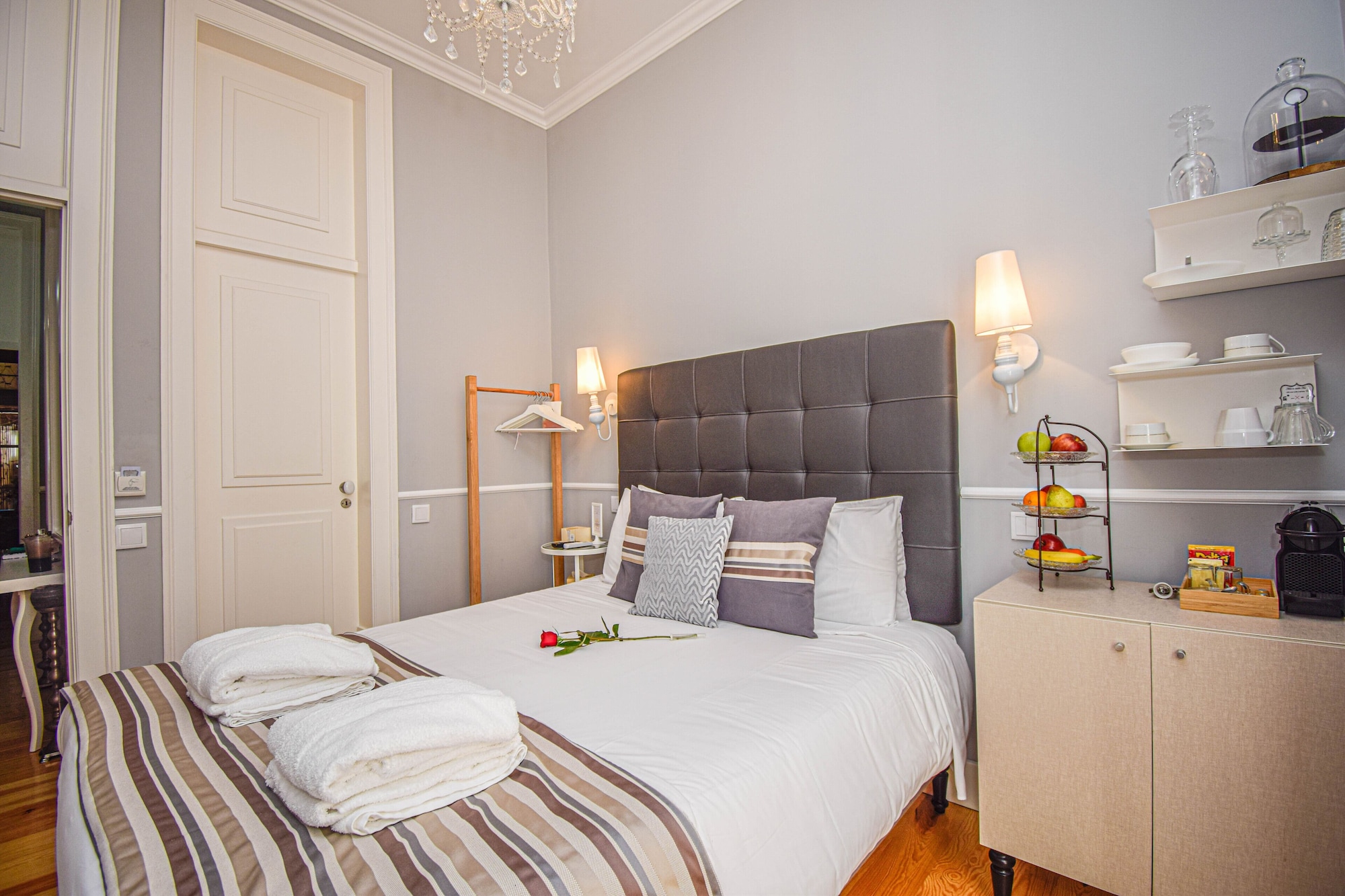 COMFORT, SUITE, BALCONY