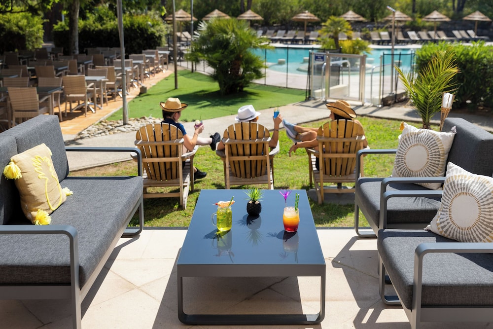 Hotel Club Le Capet 25/38