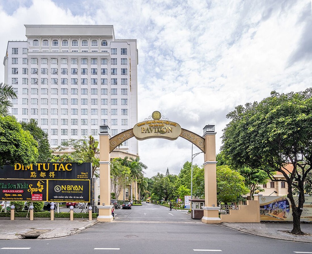 Tan Son Nhat Saigon Hotel 65/67