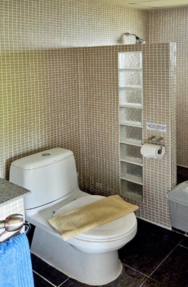 2 Bedrooms, Type B, Town House, 2 King Beds، Temple Gardens 5/5