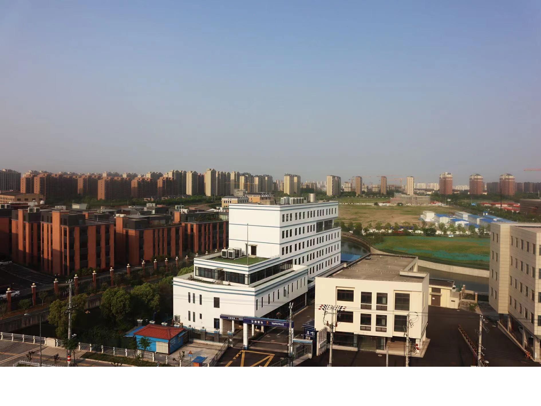 Jinjiang Metropolo Hotel (Shanghai Fudan University) 8/52