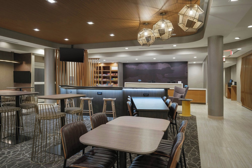 SpringHill Suites by Marriott Lexington Frankfort 13/23