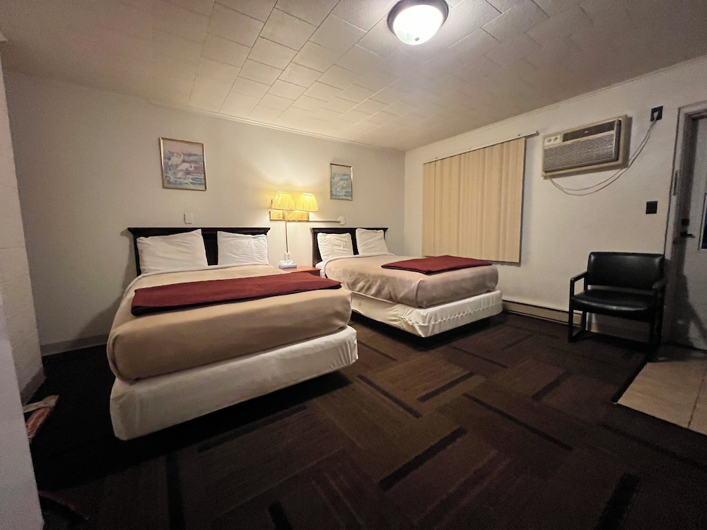 Hotel Prairie Winds Carthage Keokuk Hwy 136 23/37