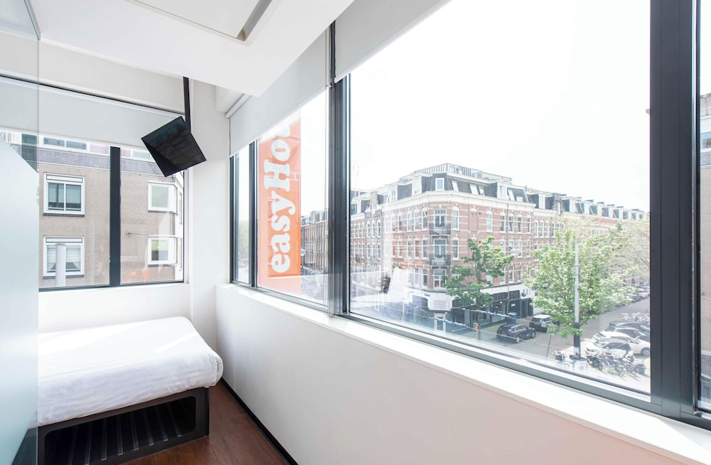 غرفة صغيرة مزدوجة، easyHotel Amsterdam City Centre 11/12
