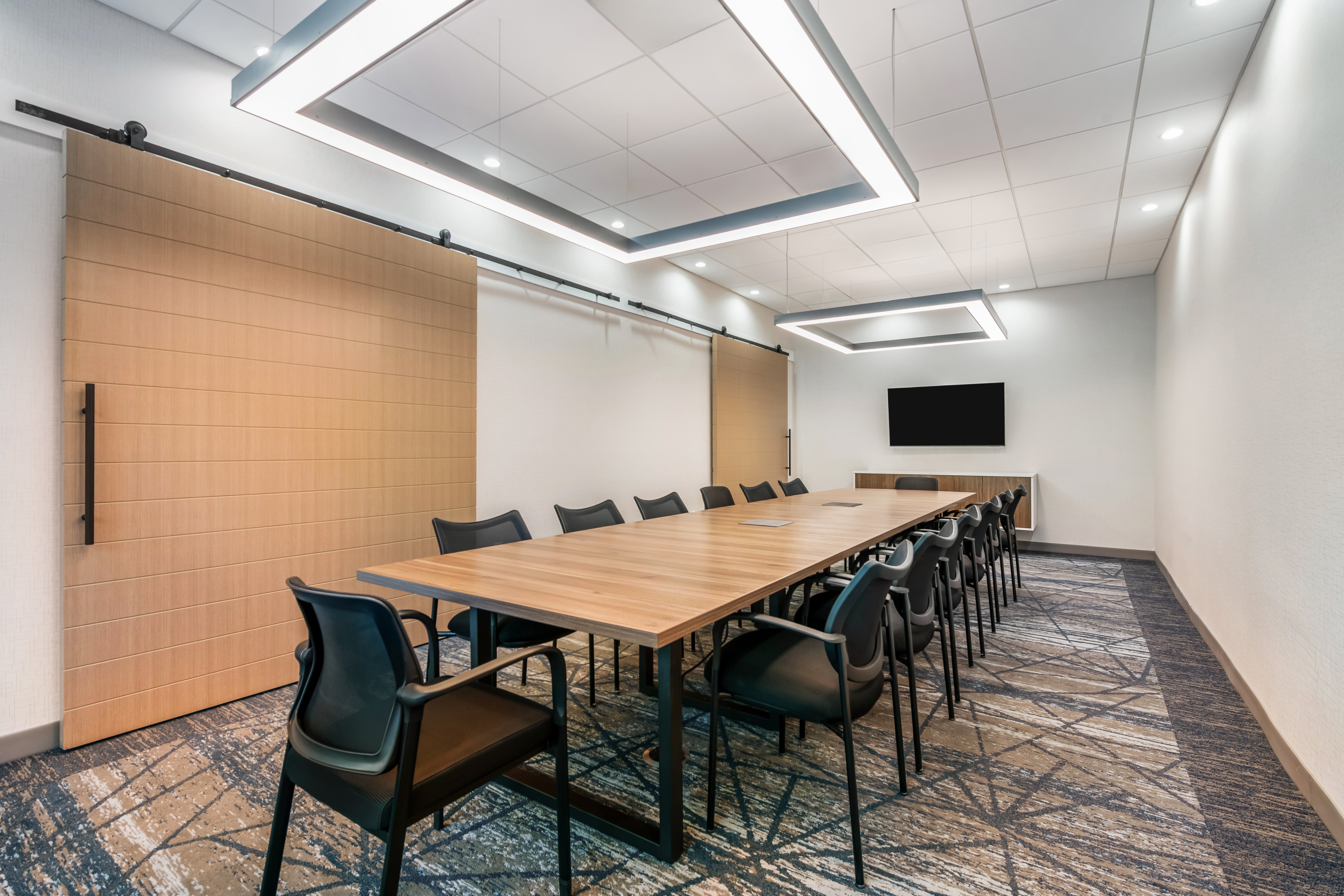 Holiday Inn Express SAVANNAH - GATEWAY 45/50