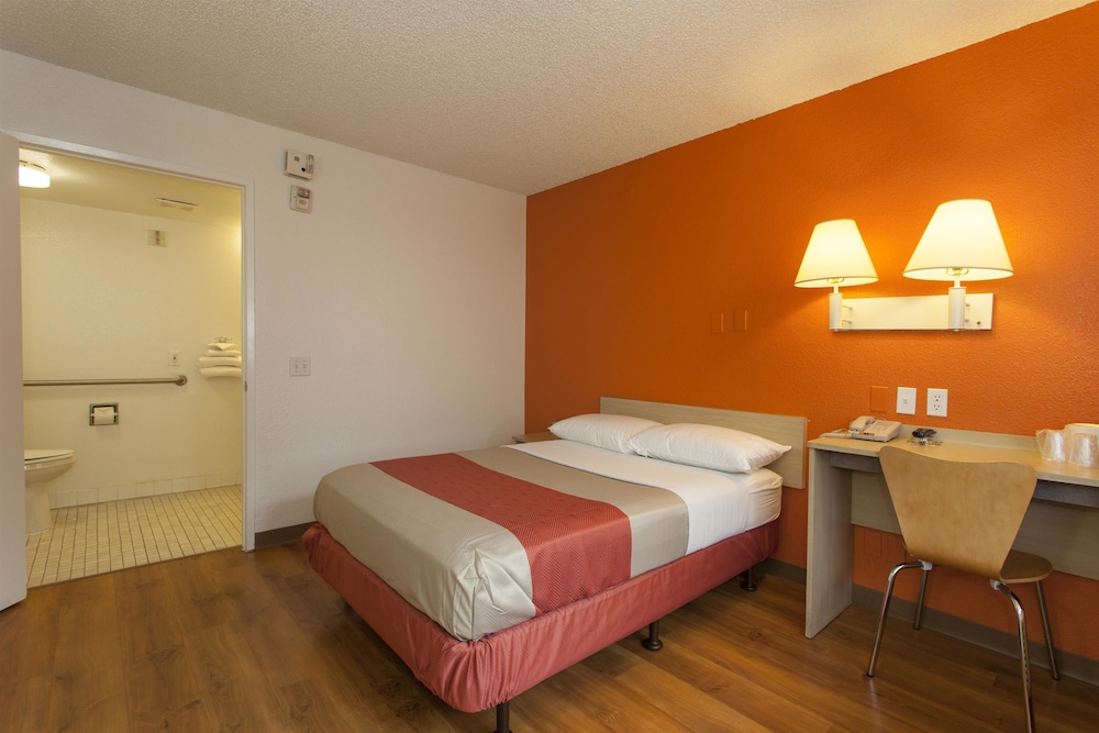 Motel6 Rancho Cordova, CA - Rancho Cordova East 22/48