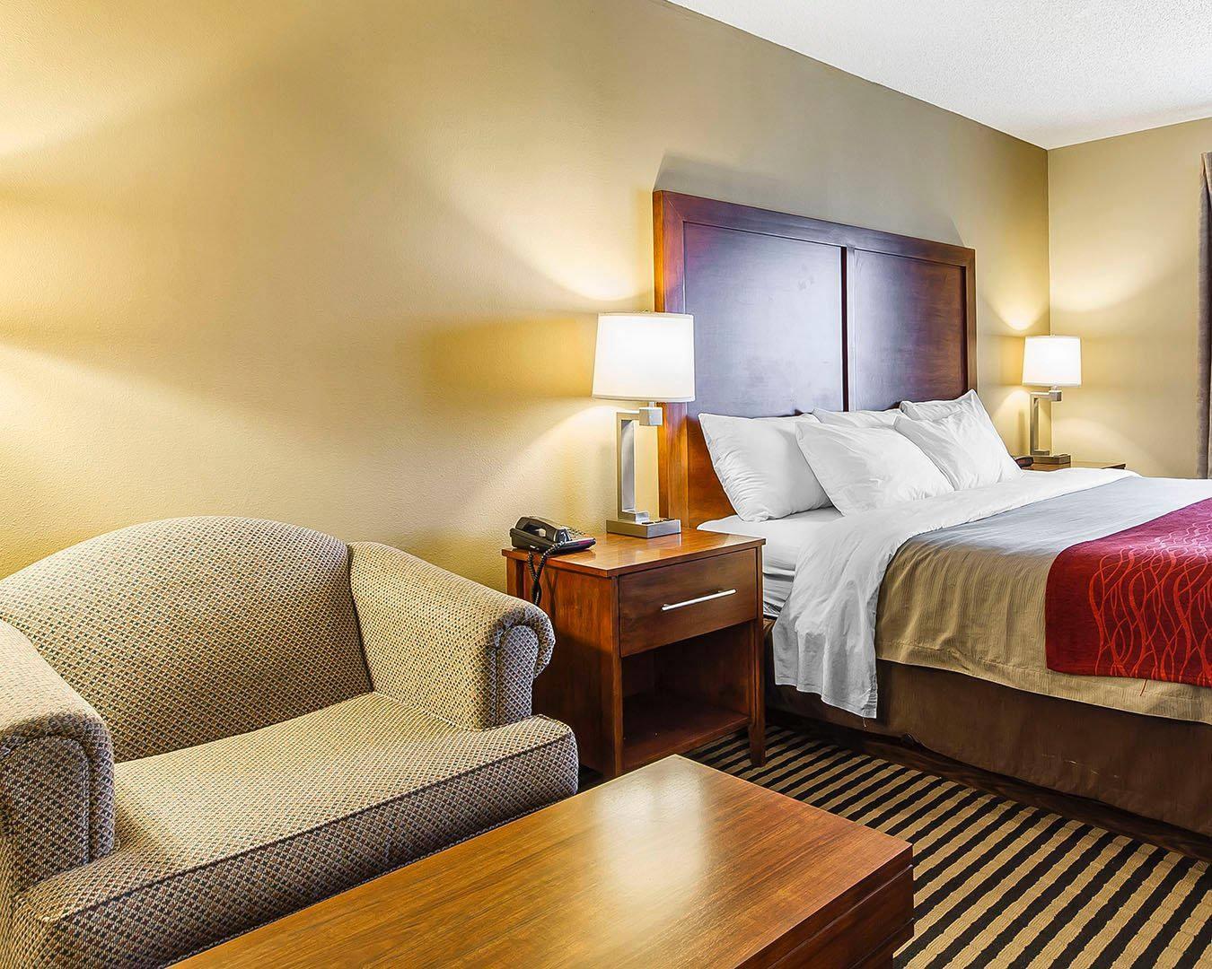 Comfort Inn Owatonna near Medical Center 4/20