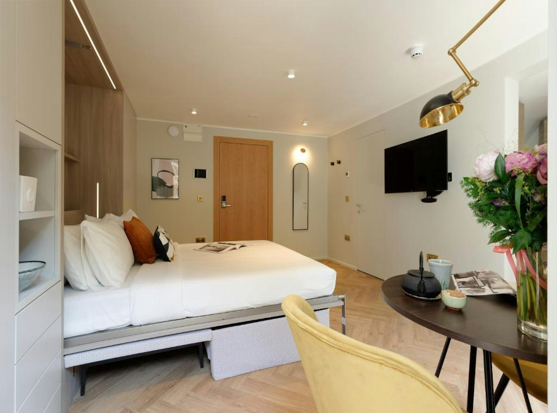 South Kensington Studios by D'Montrio 13/34