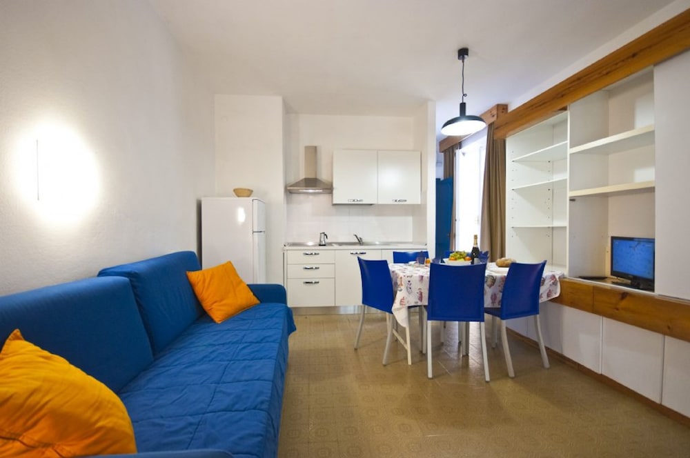 Residence Golfo Della Lacona 30/62