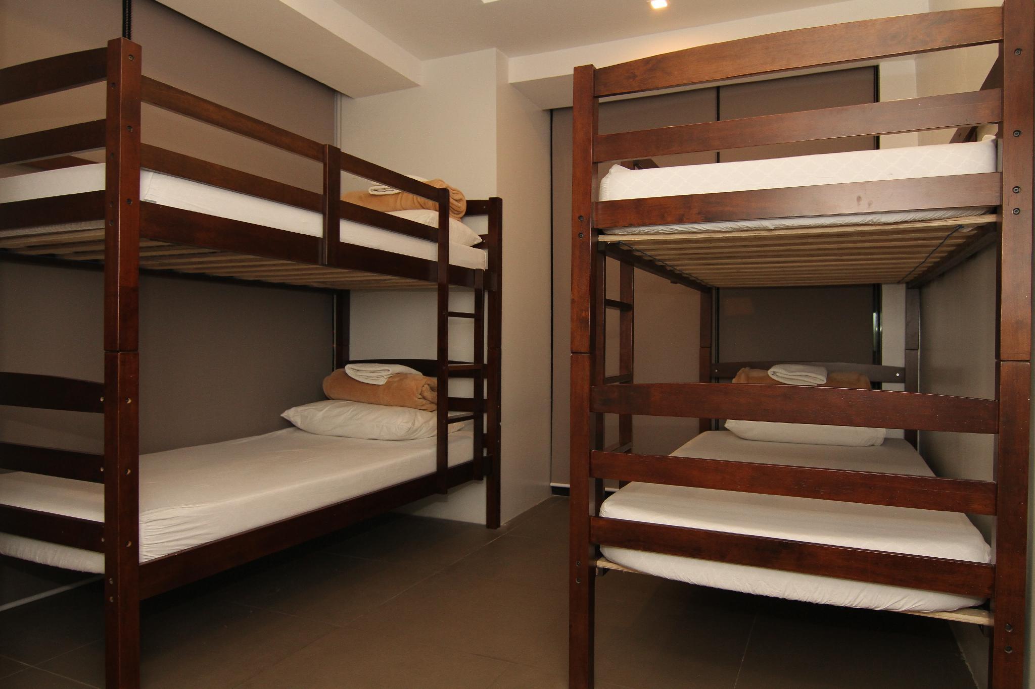 Female Dorm, Female Only, 3 Beds, 2 Bunk Beds, Shared Bathroom