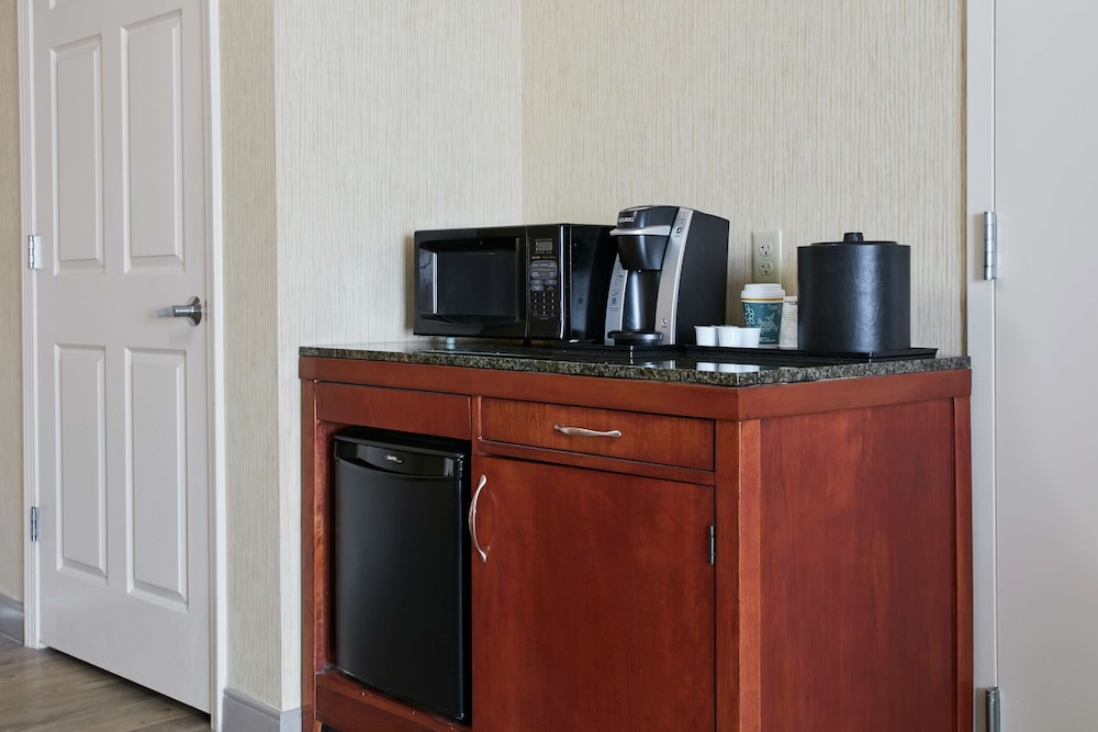 Hilton Garden Inn San Francisco Airport North 4/56