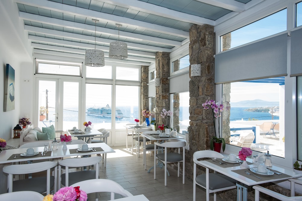 Spanelis Hotel 40/56