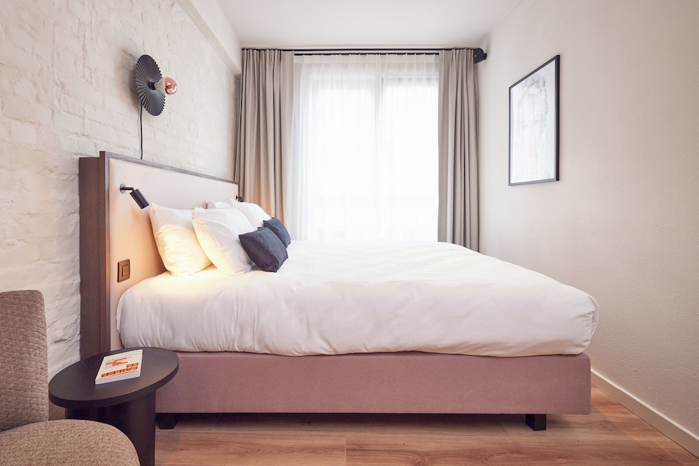 BEST WESTERN IMPERIAL 25/55