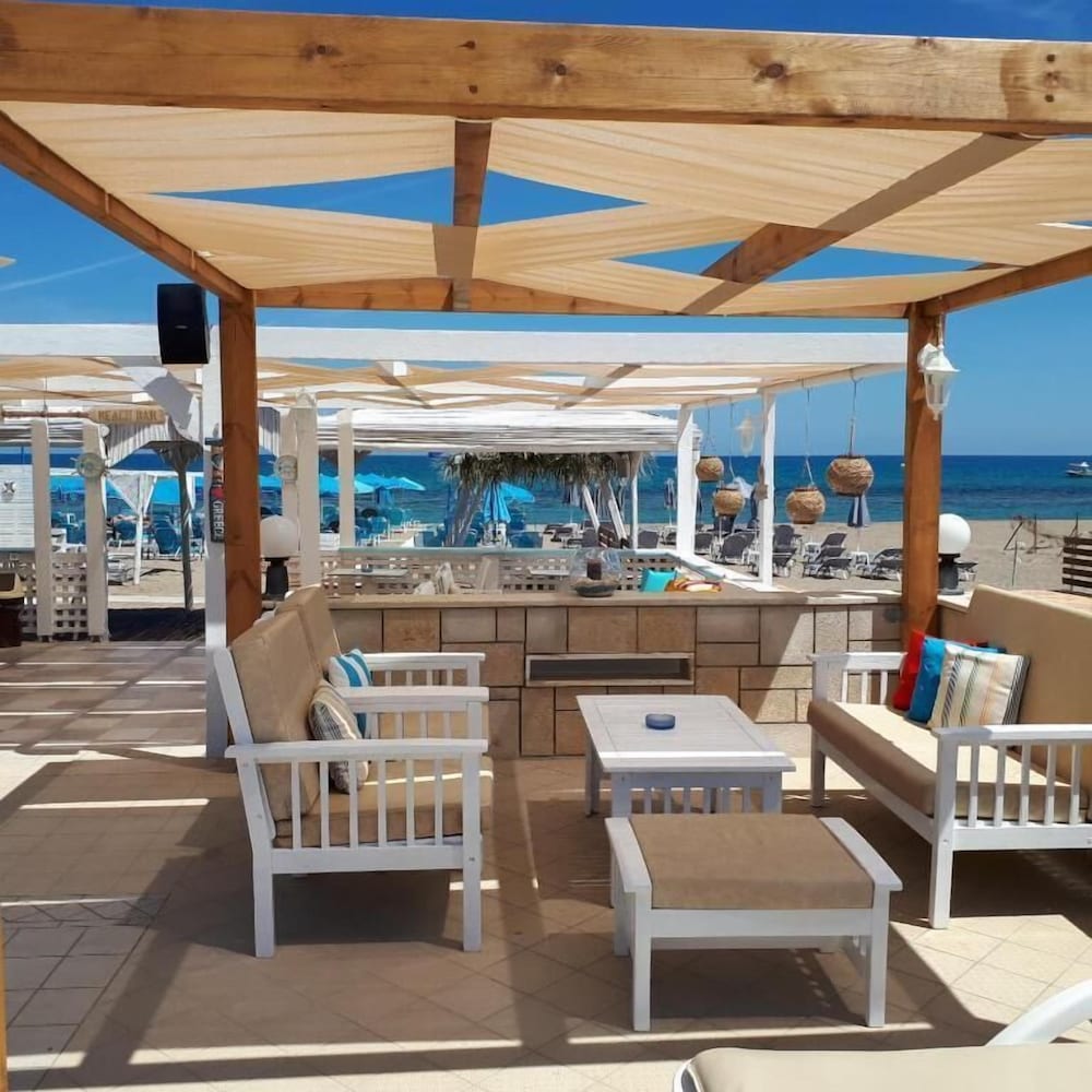 Frank Apartments 31/50
