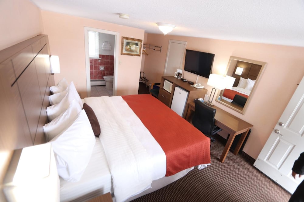 Motel6 Campbellford 5/50