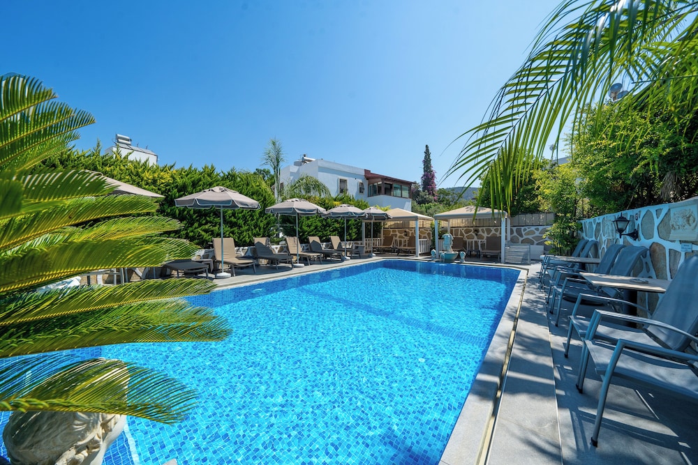 Artunc Boutique Hotel 42/50