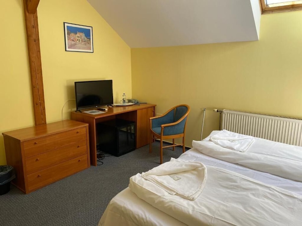 Tisza Alfa Hotel 17/48