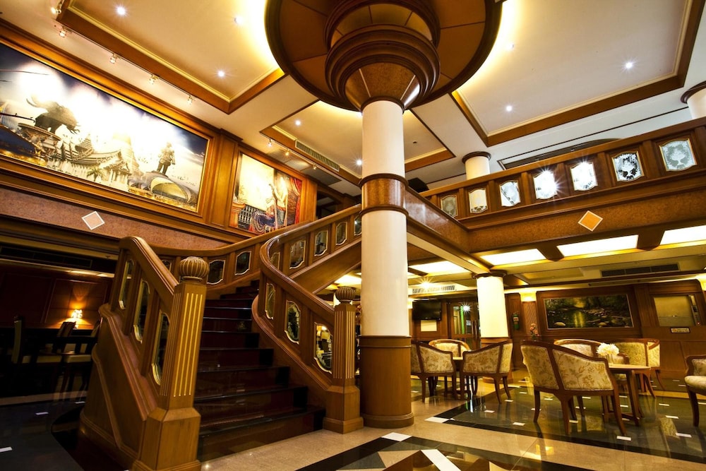 Zaza Hotel 8/49