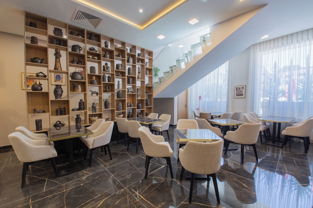Hotel Kyriad Prestige City Center Tunis 12/23
