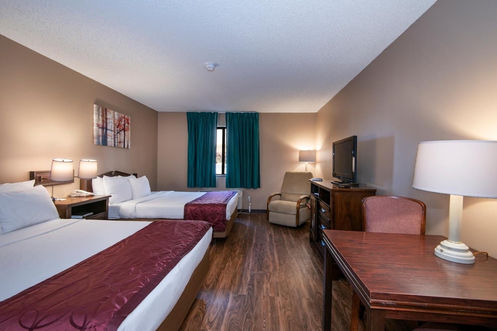 Guest Inn and Suites Midtown Medical Center 18/38
