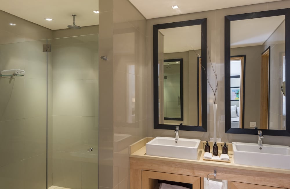 No. 5 Boutique Art Hotel 47/48