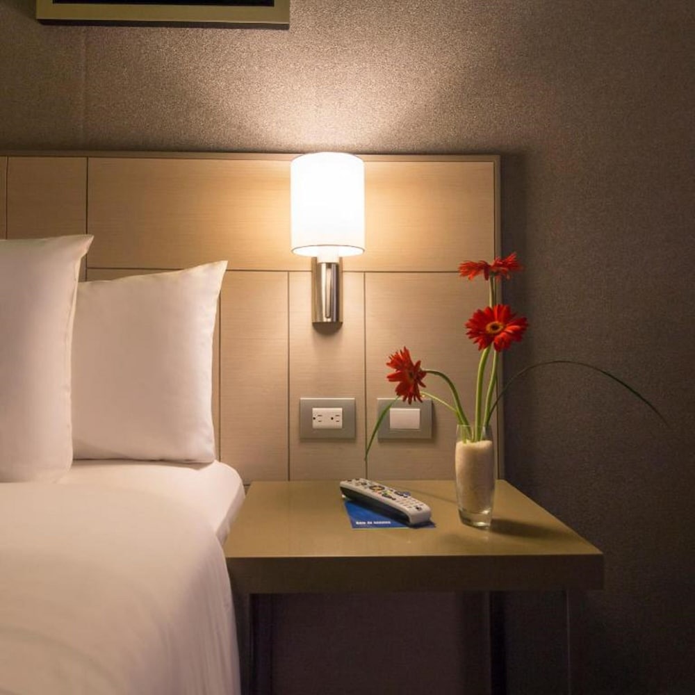 Park Inn by Radisson Tacna 20/50
