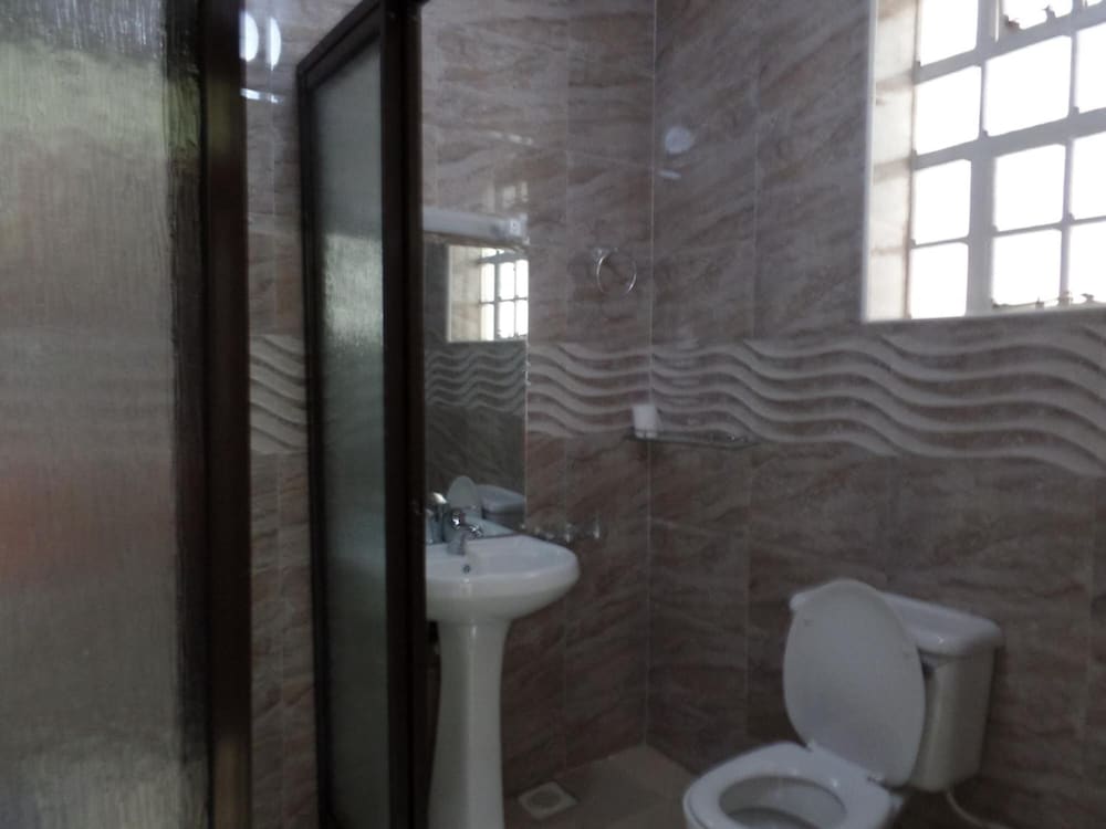 Villa Leone 46/49