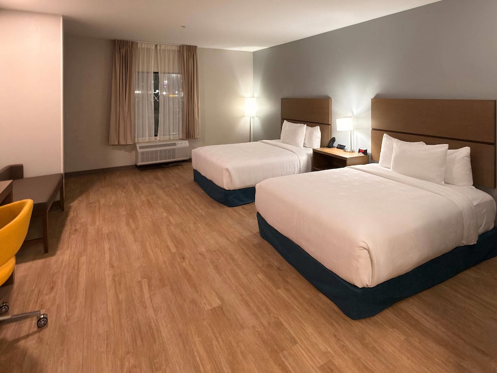 Mainstay Suites - Oklahoma City Airport 26/56