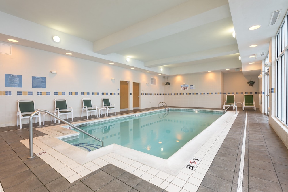 Holiday Inn Aurora North Naperville 15/33