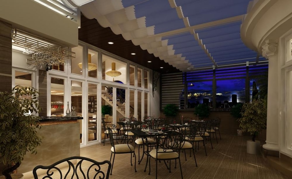 Athena Boutique Hotel 43/61